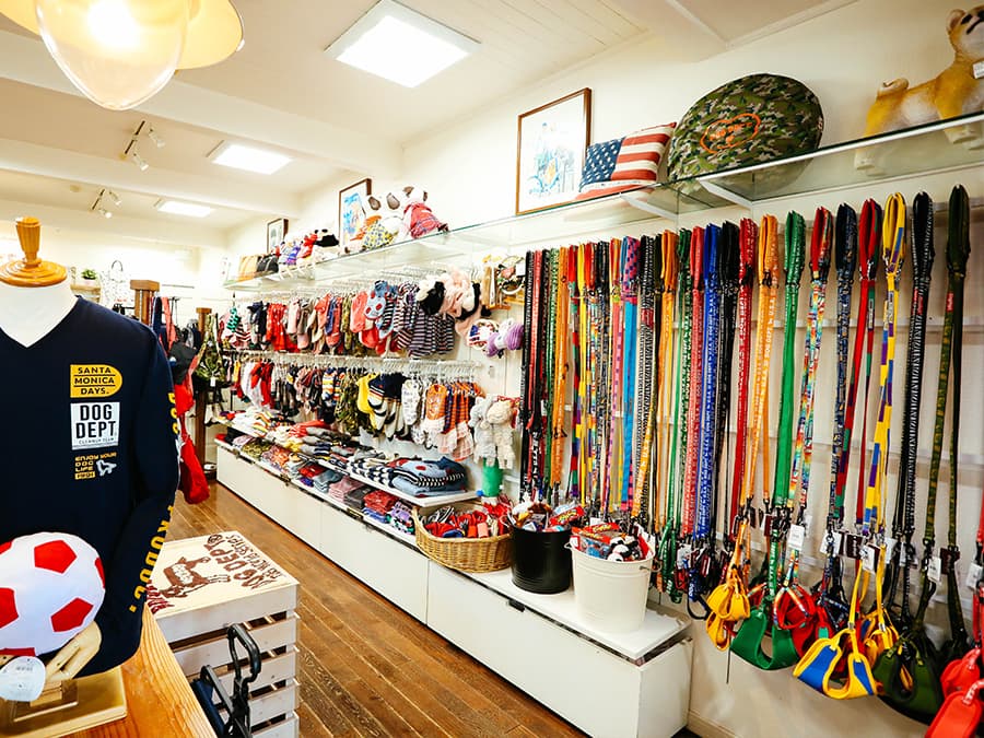 犬 ペットと宿泊できるDOG DEPT GARDEN HOTEL 軽井沢　ショップ